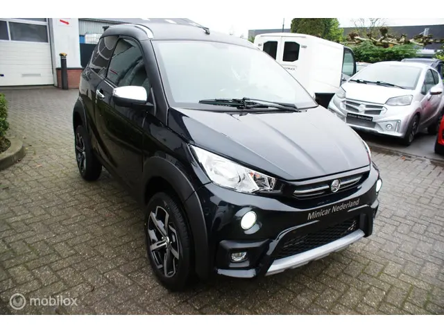 Aixam Crossover Brommobiel Premium 2024 Diesel 6