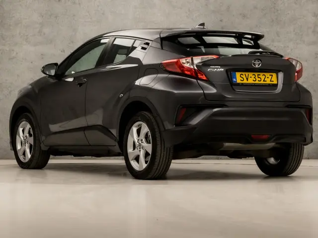 Toyota C-HR 1.2 Design 2018 Benzine 3