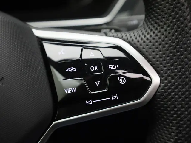 Volkswagen Tiguan 1.5 Tsi 150pk DSG R-Line 2024 Benzine 21
