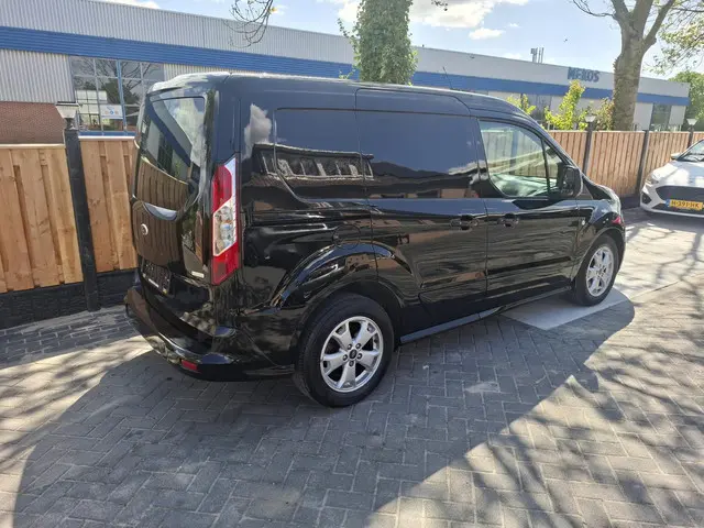 Ford Transit Connect 1.0 Ecoboost L1 Trend 2015 Benzine 4