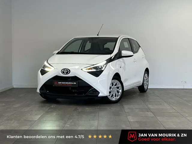 Toyota Aygo 1.0 VVT-i x-play 2022 Benzine