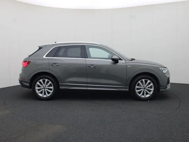 Audi Q3 3