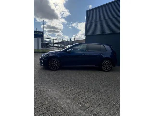 Volkswagen Golf 1.4 TSI PHEV GTE 2017 Hybride Benzine 3