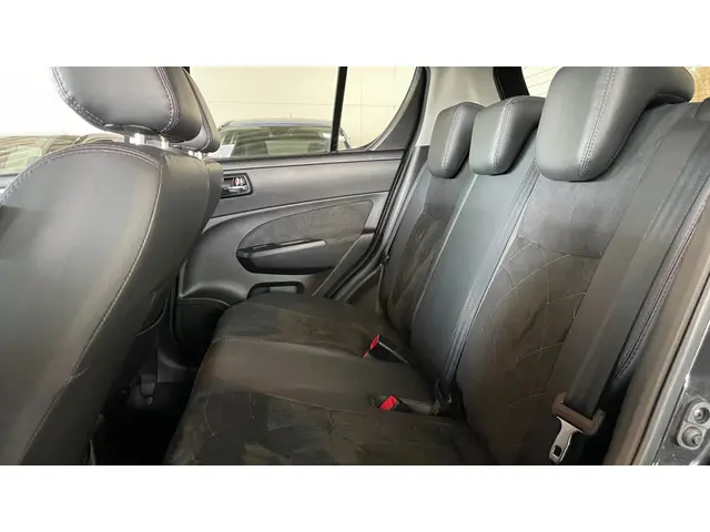Suzuki Swift 1.2 Business Edition EASSS 2017 Benzine 21