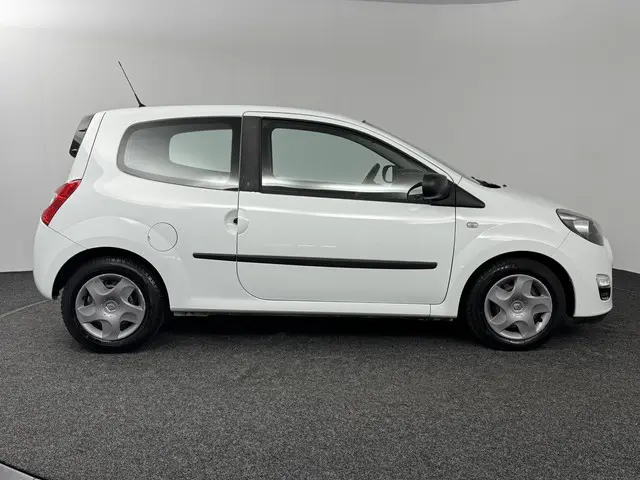 Renault Twingo 1.2 16V Parisienne 2014 Benzine 13