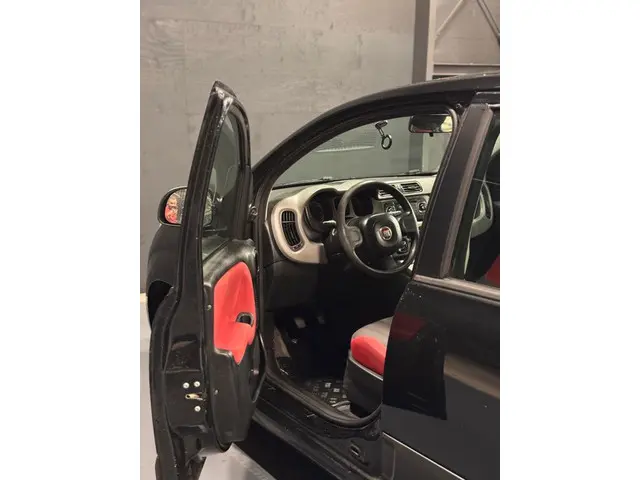 Fiat Panda 0.9 TwinAir Edizione Cool 2013 Benzine 8