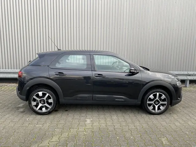 Citroën C4 Cactus 1.2 PureTech Feel 2018 Benzine 10