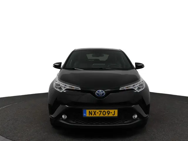 Toyota C-HR 1.8 Hybrid Executive 2017 Hybride Benzine 16