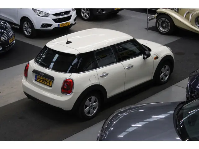 MINI One Mini 1.2 Business 2017 Benzine 21