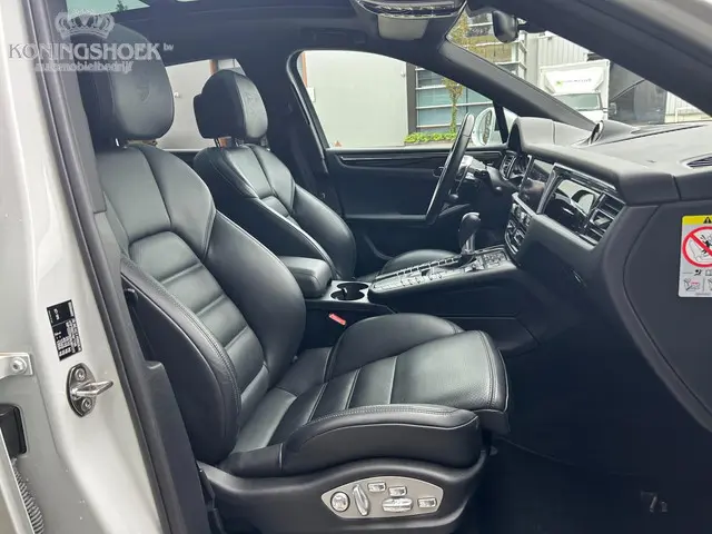 Porsche Macan 2.0 Sport/Chrono 2019 Benzine 4