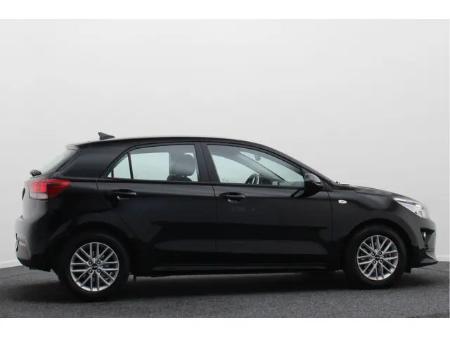 Kia Rio 1.0 T-GDi MHEV DynamicLine 2023 Hybride Benzine 9