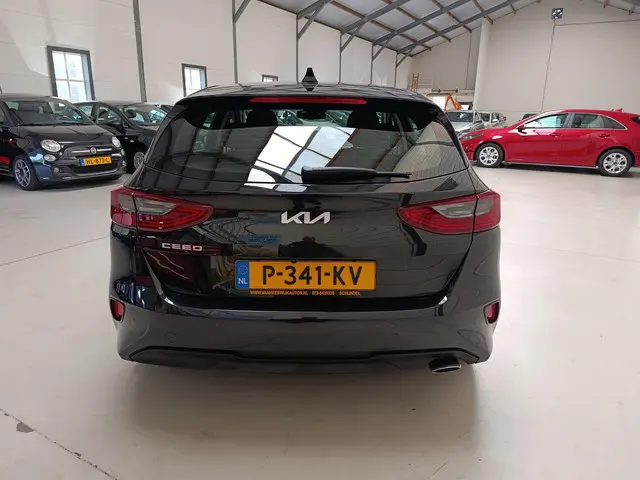 Kia Ceed 1.0 T-GDi DynamicLine 2022 Benzine 11