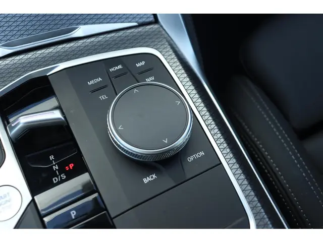 BMW 4 Serie Gran Coupé 420i 2024 Benzine 20