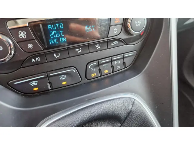 Ford C-MAX 1.0 Titanium 2013 Benzine 20