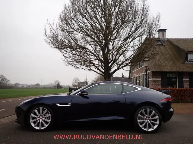 Jaguar F-Type 3.0 V6 Coupé 2015 Benzine 6