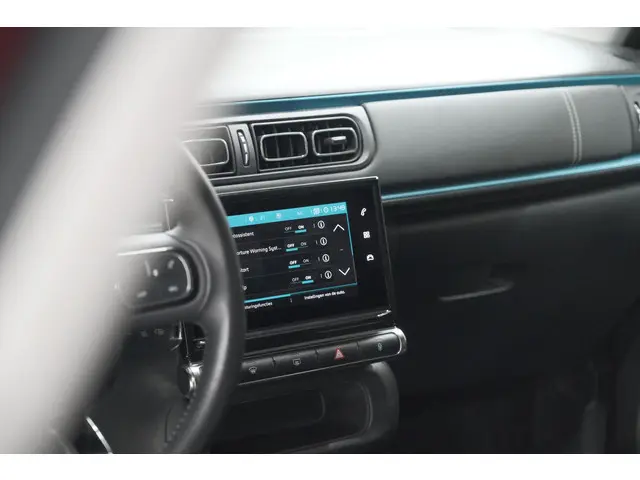 Citroën C3 PureTech 82 Shine 2020 Benzine 53