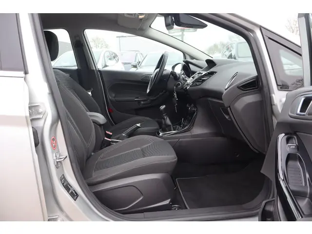 Ford Fiesta 1.0 EcoBoost Titanium 2015 Benzine 11
