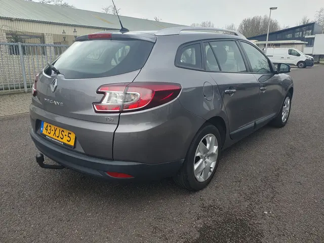 Renault Mégane Estate 1.2 TCe Expression 2012 Benzine 24