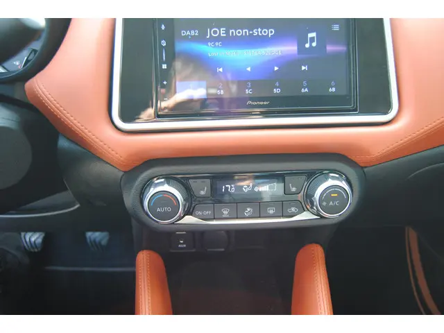 Nissan Micra 0.9 IG-T N-Connecta 2017 Benzine 17