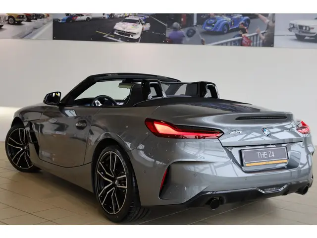 BMW Z4 Roadster sDrive20i 2026 Benzine 2