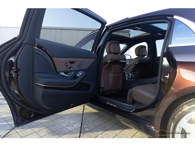 Mercedes-Benz S-Klasse 500 Maybach 2015 Benzine 56