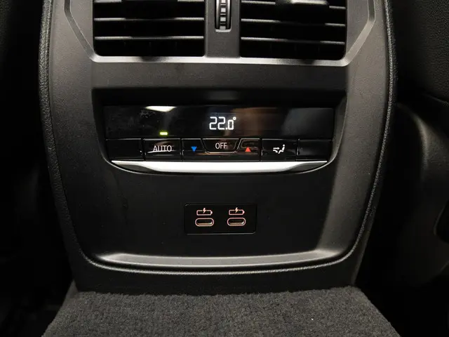 BMW i4 eDrive40 2023 Elektrisch 32