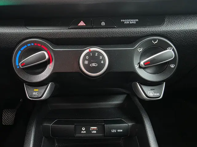 Kia Rio 1.0 TGDI ComfortPlusLine Navigator 2018 Benzine 13