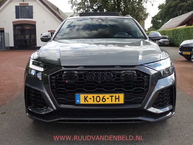 Audi RSQ8 4.0TFSI QUATTRO 2021 Benzine 2