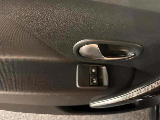 Dacia Sandero Stepway 0.9 TCe SL 2019 Benzine 24