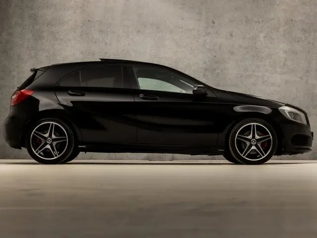 Mercedes-Benz A-Klasse 250 AMG Sport 2013 Benzine 4
