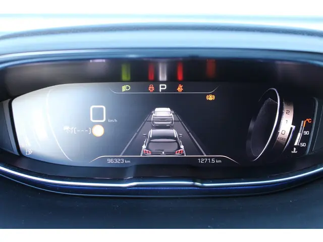 Peugeot 3008 1.2 PureTech Blue Lease GT 2021 Benzine 12