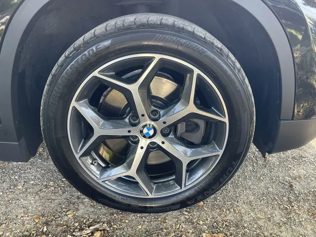 BMW X1 xDrive20i High Executive 2017 Benzine 6