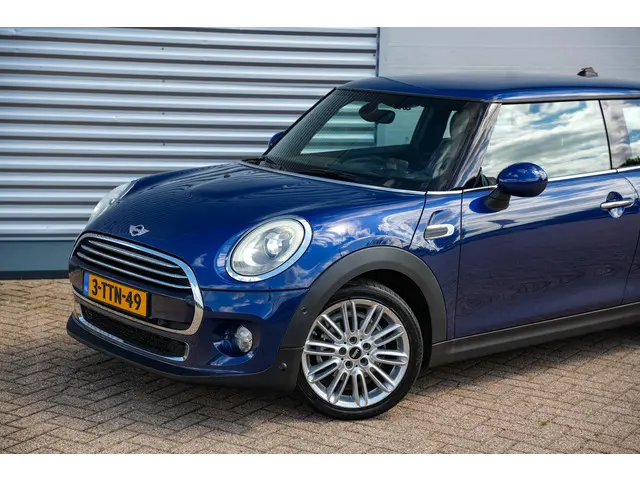 MINI Cooper Mini 1.5 D Chili 2014 Diesel 25