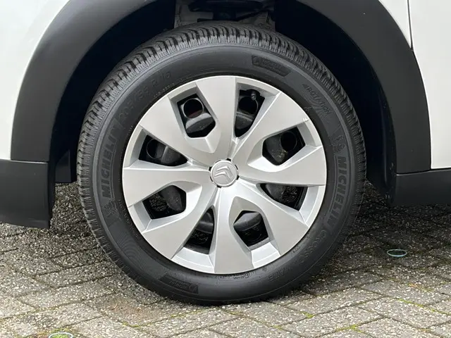 Citroën C4 Cactus 1.2 VTi Business 2014 Benzine 11