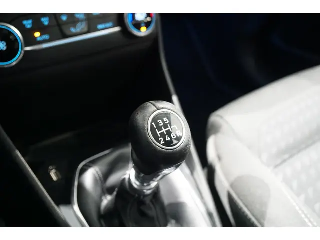Ford Fiesta 1.0 EcoBoost Titanium 2018 Benzine 21