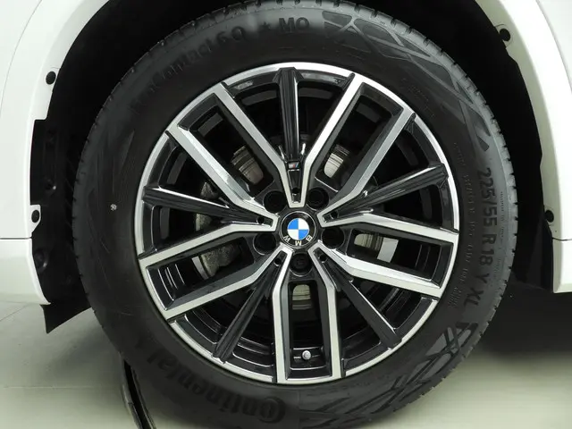 BMW X1 sDrive18i 2024 Benzine 46