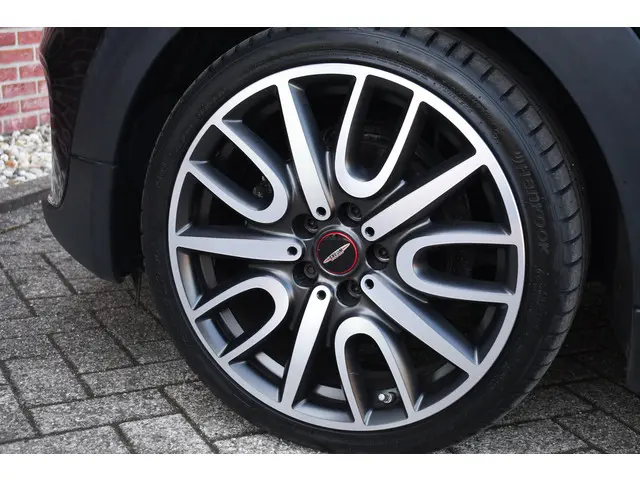 MINI Cooper Cabrio Mini 1.5 136pk 2020 Benzine 66
