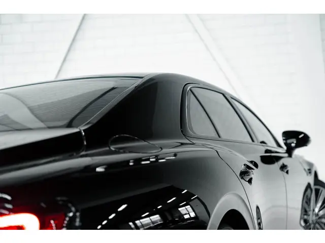 Bentley Flying Spur W12 Speed 2023 Benzine 9