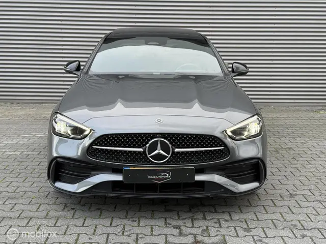 Mercedes-Benz C-Klasse 180 AMG Line 2022 Benzine 3