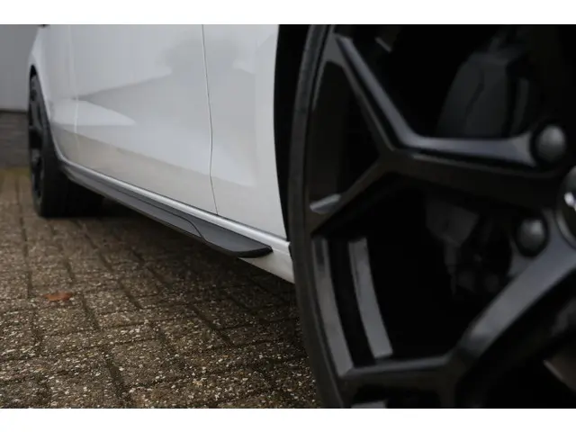 Audi A4 Avant 40 TFSI 3x S-Line 204pk 2020 Benzine 14