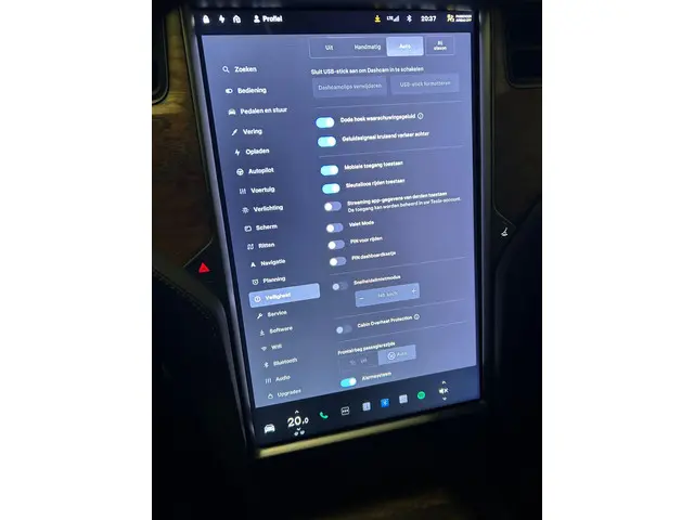 Tesla Model X Long Range 2019 Elektrisch 13