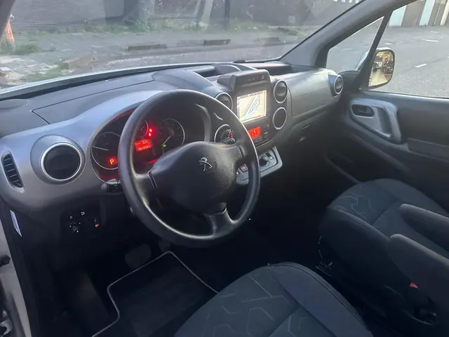 Peugeot Partner Tepee Electric Active 2018 Elektrisch 11