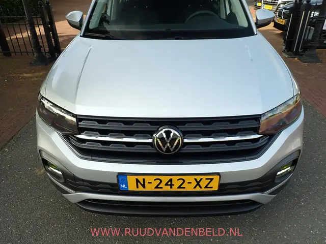 Volkswagen T-Cross 1.0 TSI 2021 Benzine 28