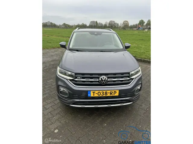 Volkswagen T-Cross 1.5 TSI Style Business R 2022 Benzine 2