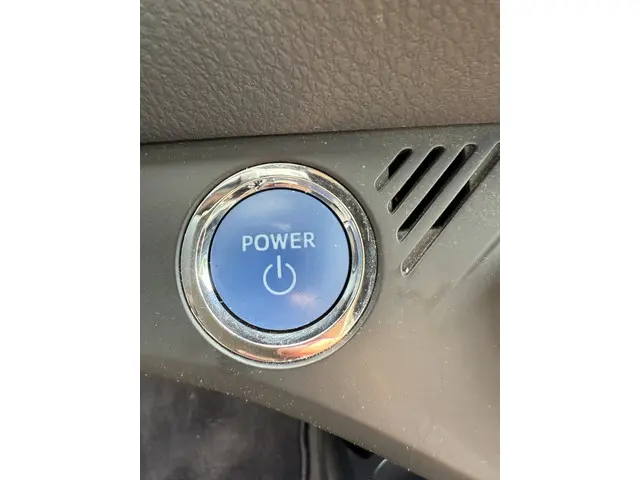 Toyota Yaris 1.5 Hybrid Energy Plus 2018 Hybride Benzine 16