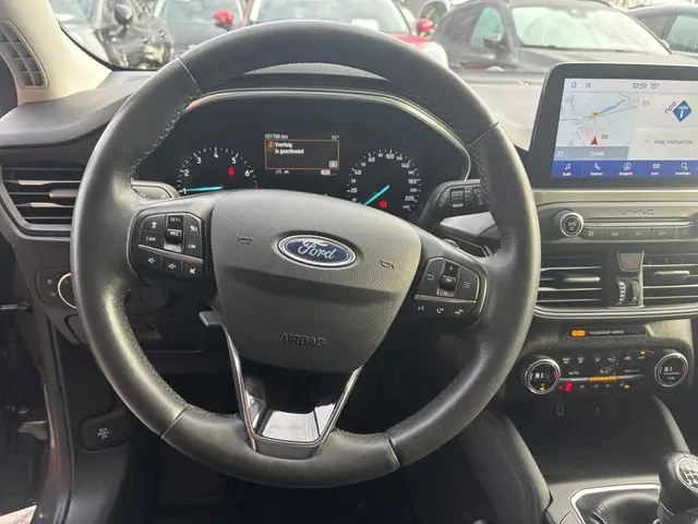 Ford Focus 1.0 EcoBoost Titanium Business 2018 Benzine 11
