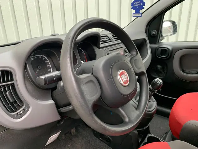 Fiat Panda 0.9 TwinAir Pop|121000KM| 2013 Benzine 8