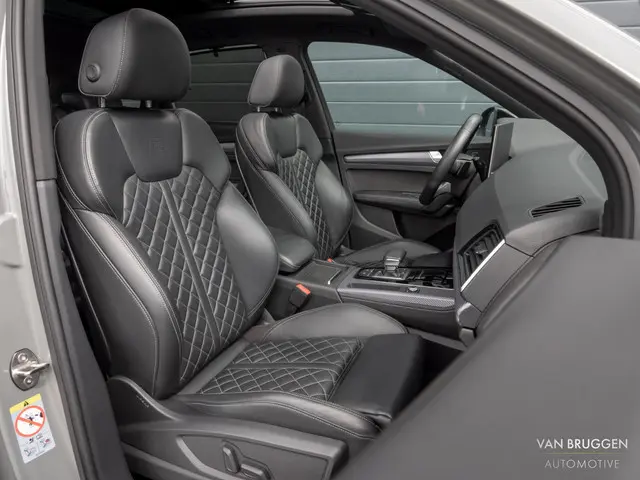 Audi Q5 55 TFSI e S-Line 2021 Hybride Benzine 16
