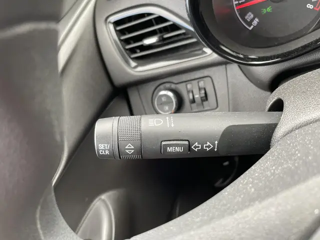 Opel KARL 1.0 Rocks Online Edition 2019 Benzine 17