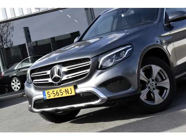 Mercedes-Benz GLC 350e 4MATIC 2018 Hybride Benzine 2